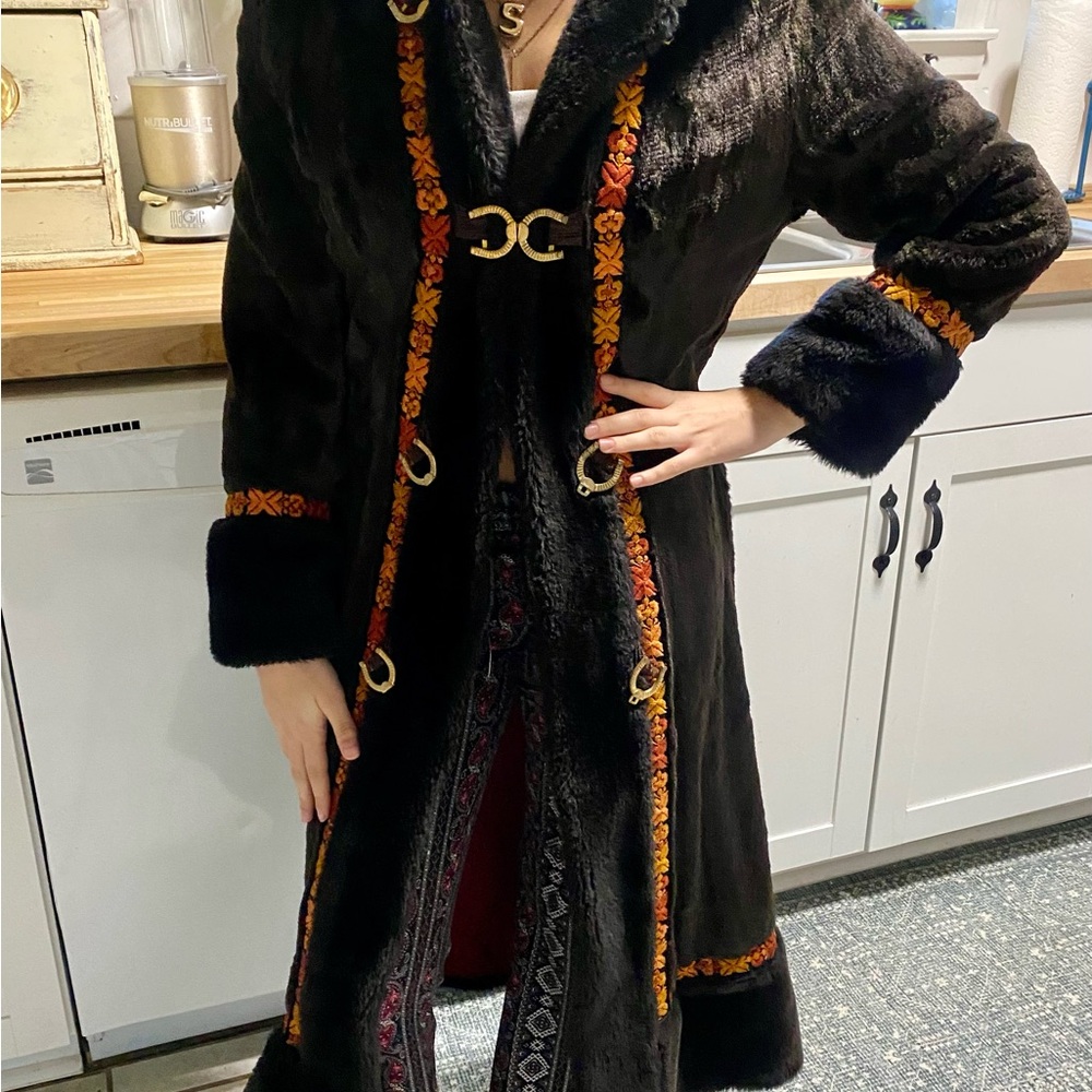 Stunning Vintage 60’s 70’s Embroidered Faux Fur Gold Toggle Hooded Coat  Small
